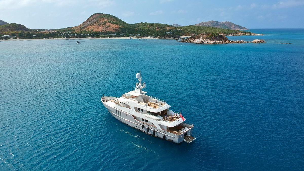 BELUGA Yacht Charter